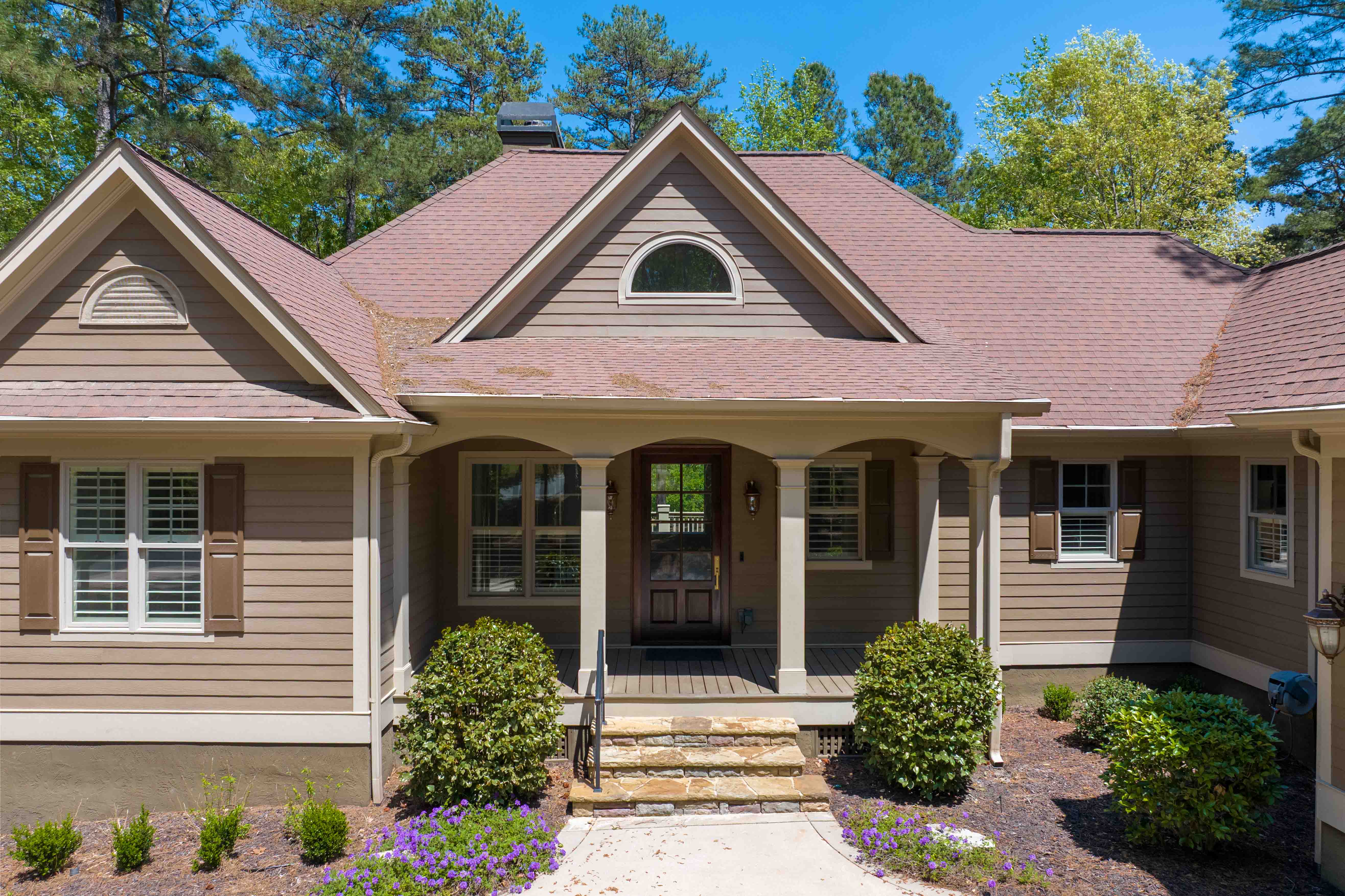 1021 Homestead image 4